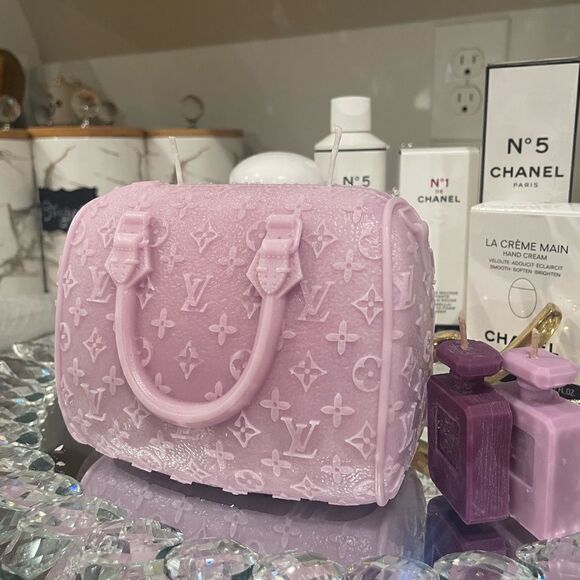 Candle   - Picture 15 of 17